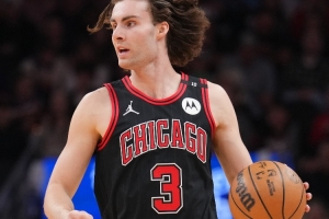 注册观看-中圈超远绝杀！基迪：球离开我的指尖时 轨迹就看着很正！