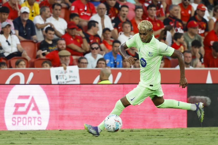 直播入口-瓦莱：亚马尔状态好的时候你真没啥办法，比赛走向更多取决于他